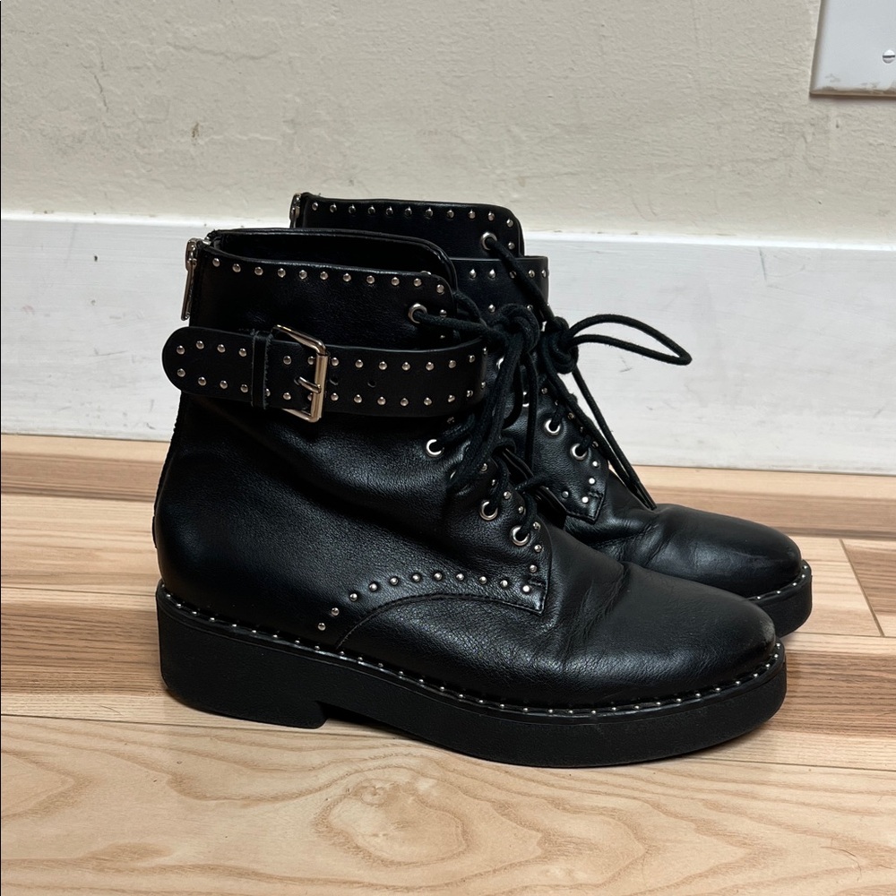 Sol Sana boots